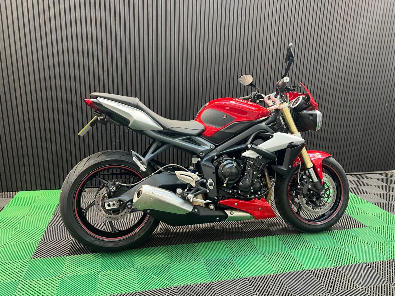 Used Triumph Street Triple 675 for sale - 78435196: Photo 4