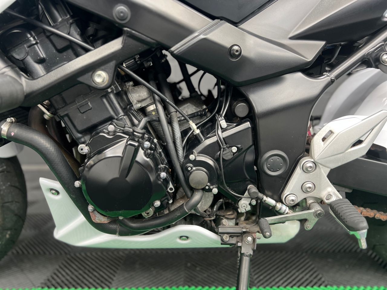 Used Suzuki GSR750 for sale - 78434712: Photo 19