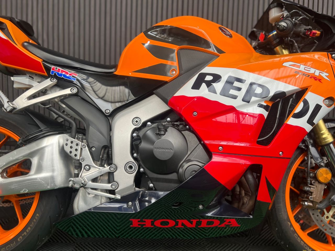 Used Honda CBR600RR for sale - 78435582: Photo 13