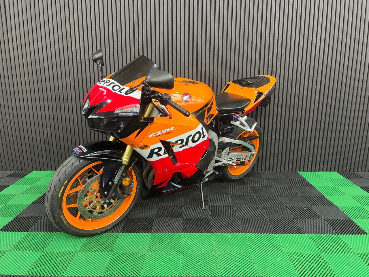 Used Honda CBR600RR for sale - 78435582: Photo 9