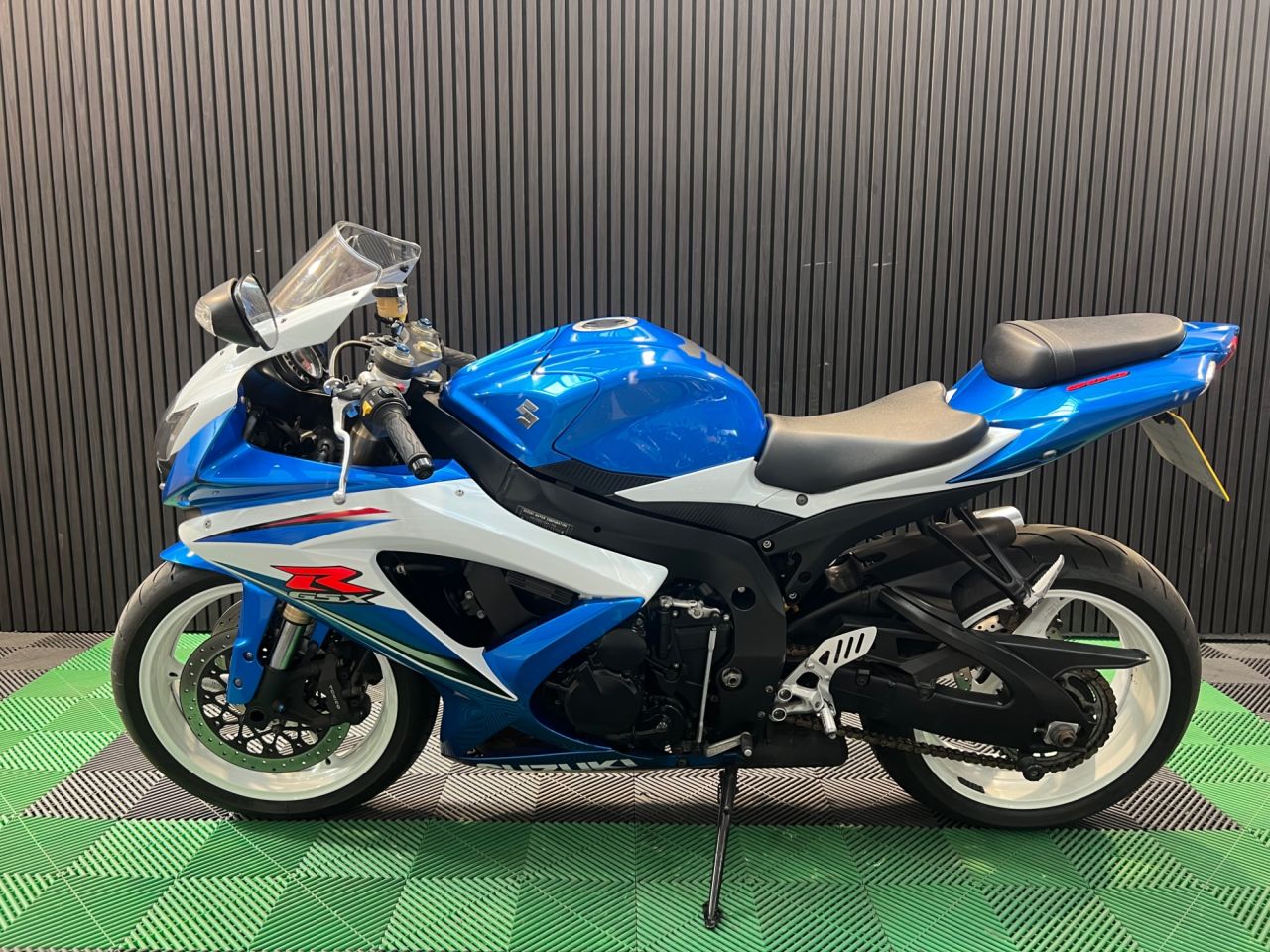 Used Suzuki GSXR600 for sale - 78434906: Photo 7