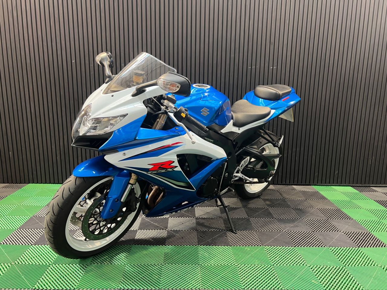 Used Suzuki GSXR600 for sale - 78434906: Photo 9