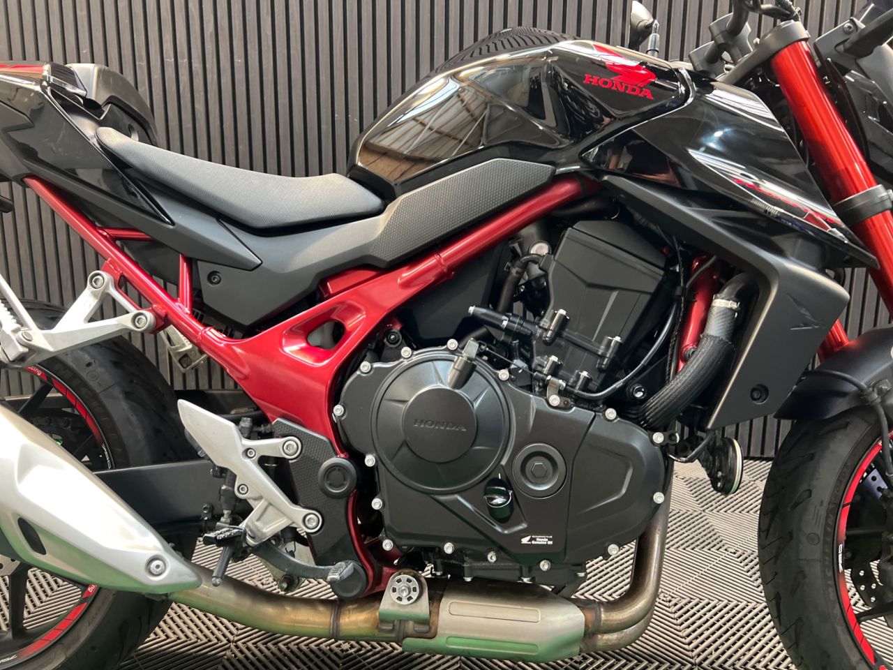 Used Honda CB750 Hornet for sale - 78768066: Photo 13
