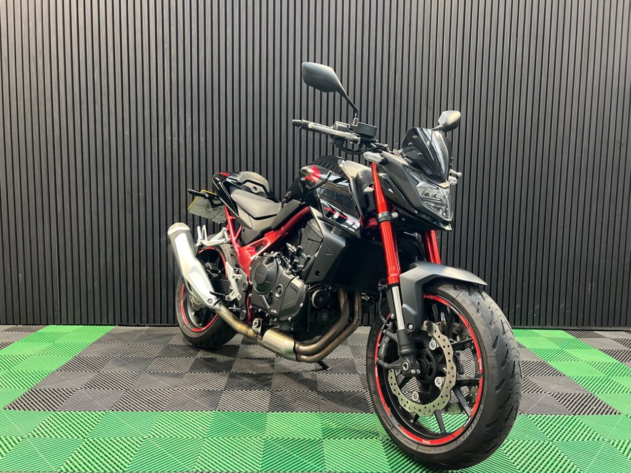 Used Honda CB750 Hornet for sale - 78768066: Photo 6