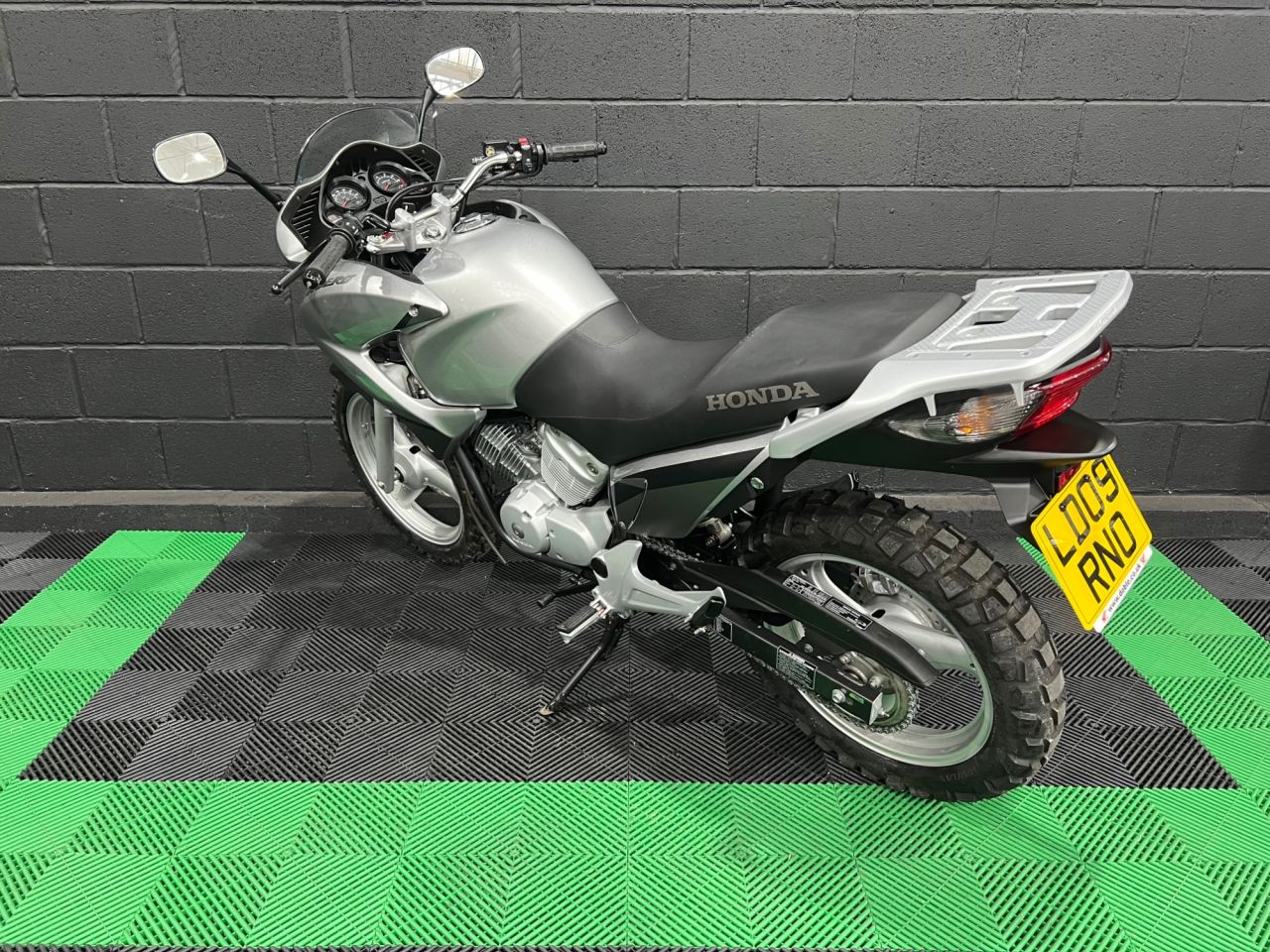 Used Honda XL125 Varadero for sale - 78434912: Photo 10