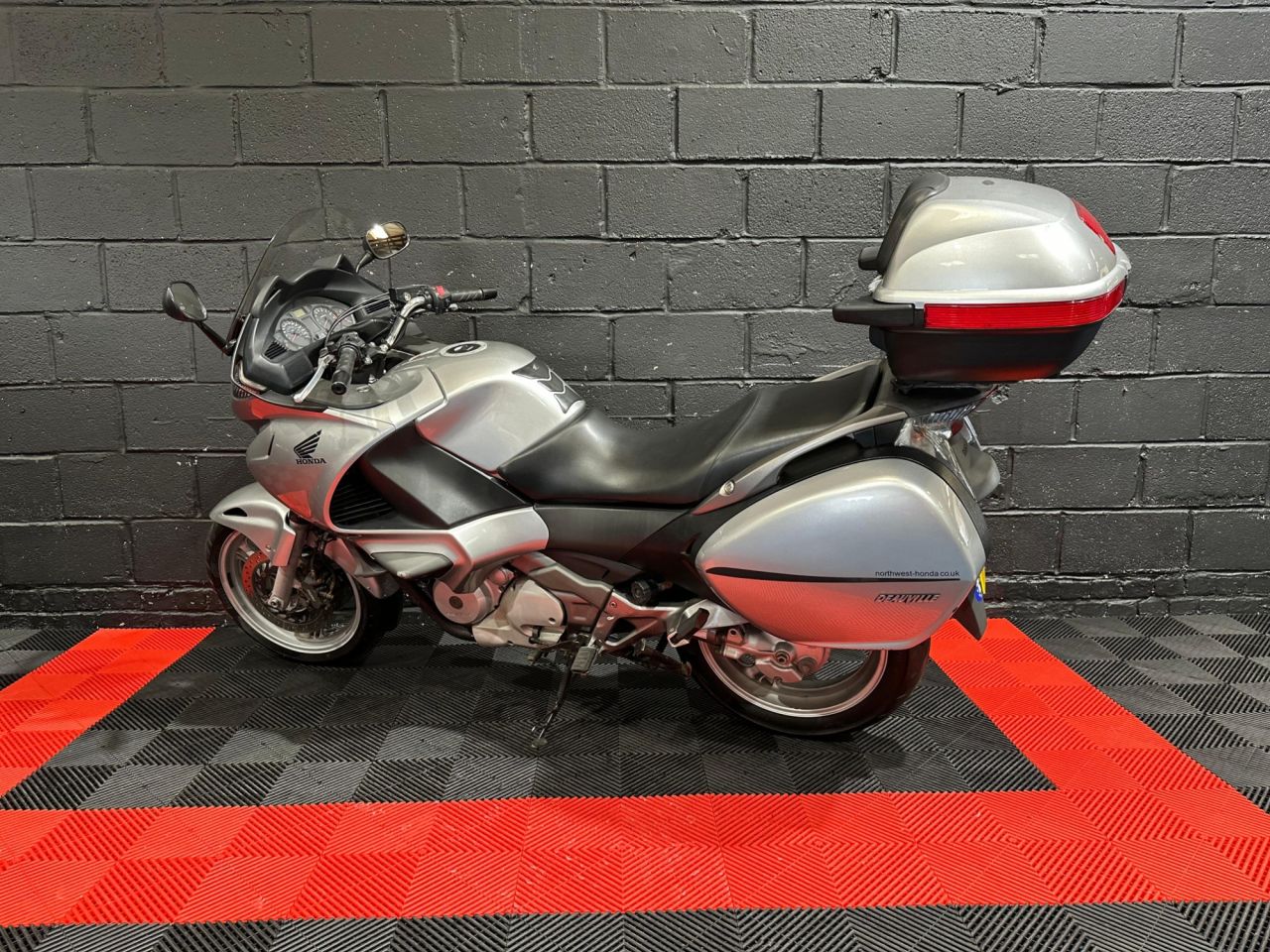 Used Honda NT700V Deauville for sale - 78434927: Photo 11