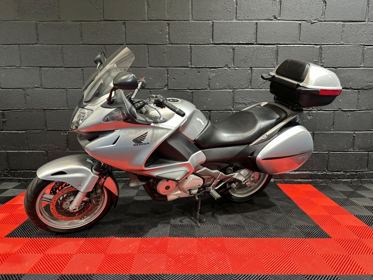 Used Honda NT700V Deauville for sale - 78434927: Photo 9