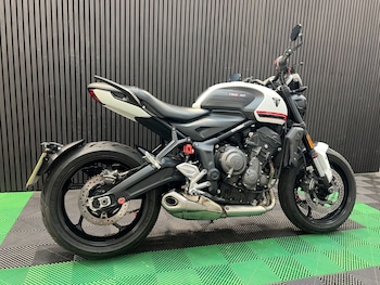 Used Triumph Trident undefined for sale - bike-78779717: Photo