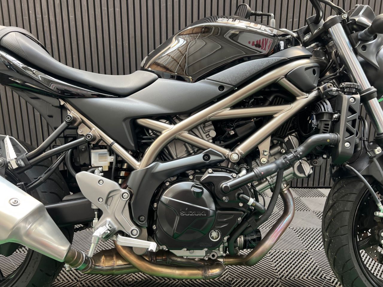 Used Suzuki SV650 for sale - 78883552: Photo 13
