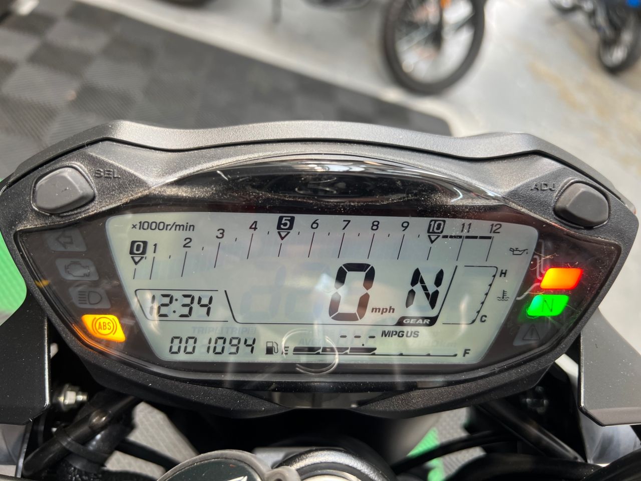 Used Suzuki SV650 for sale - 78883552: Photo 17