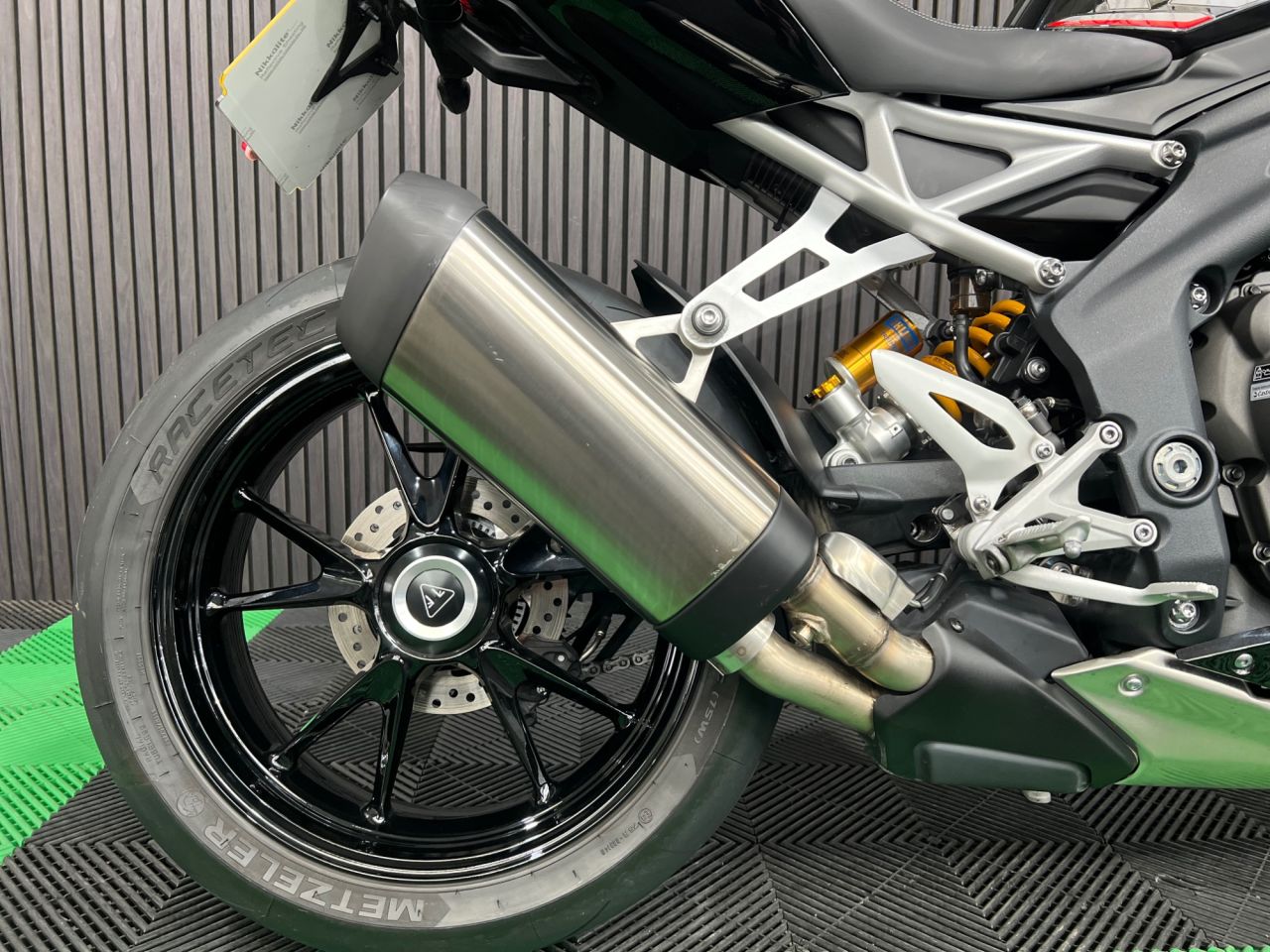 Used Triumph Speed triple 1200 for sale - 78435094: Photo 12