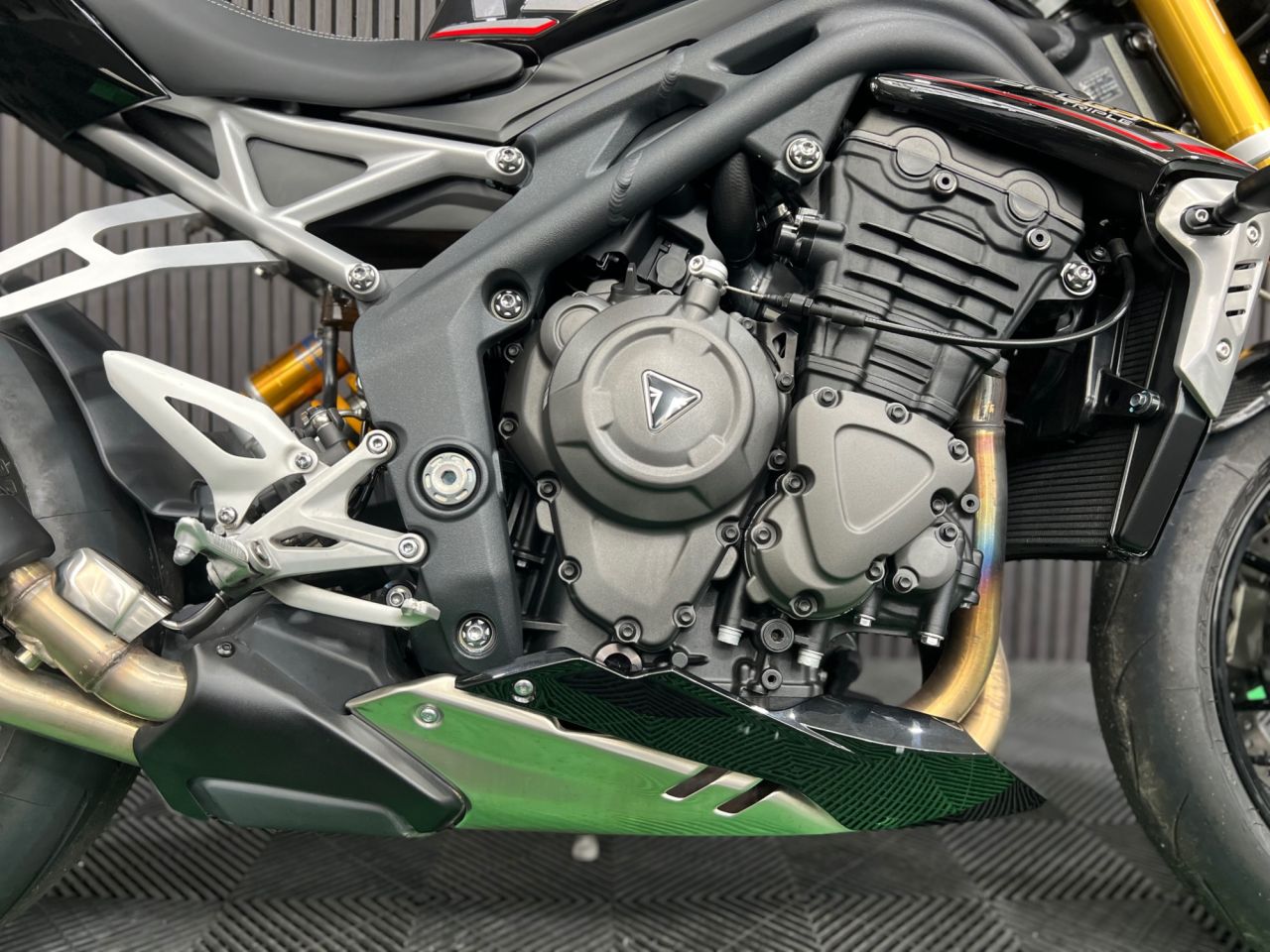 Used Triumph Speed triple 1200 for sale - 78435094: Photo 13