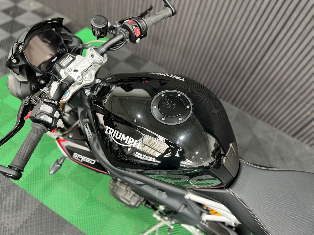 Used Triumph Speed triple 1200 for sale - 78435094: Photo 22