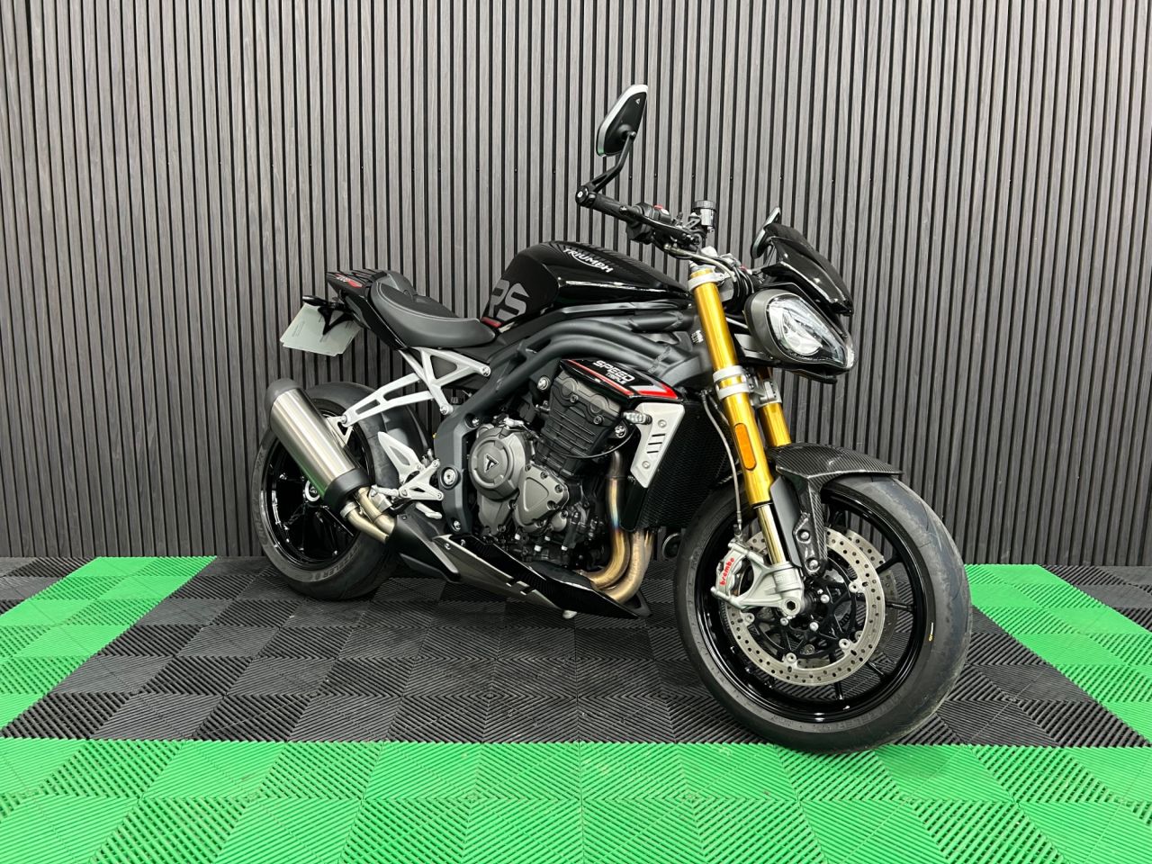 Used Triumph Speed triple 1200 for sale - 78435094: Photo 6