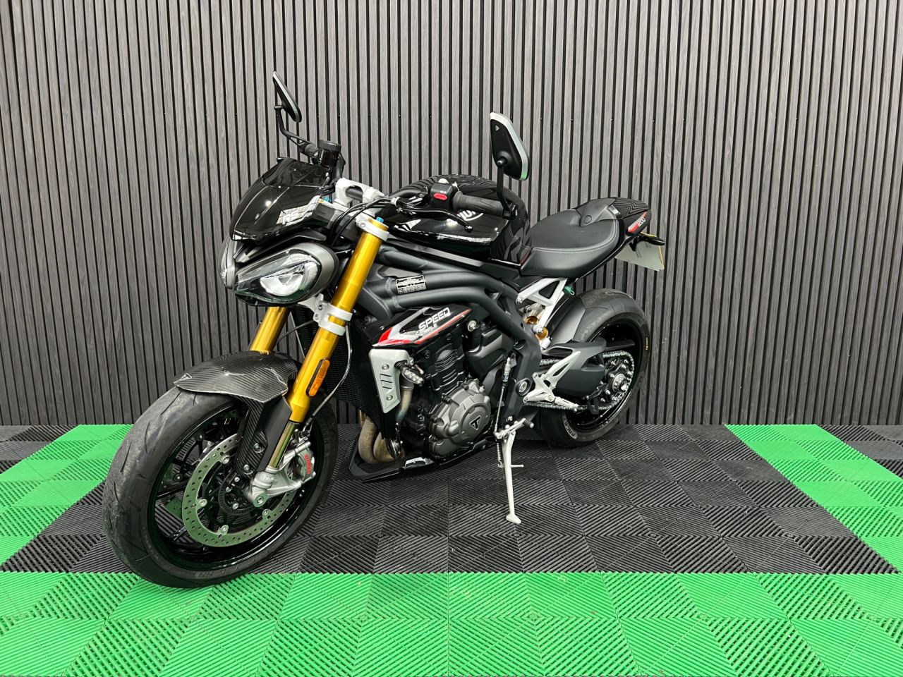 Used Triumph Speed triple 1200 for sale - 78435094: Photo 9