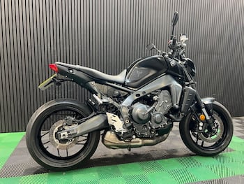 Used Yamaha MT-09 undefined for sale - bike-79627093: Photo