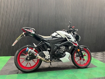 Used Suzuki GSX-S125 undefined for sale - bike-78668572: Photo