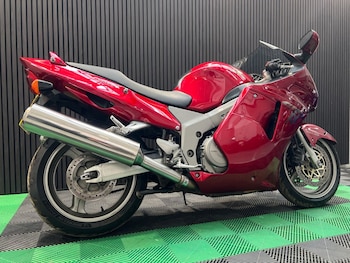 Used Honda CBR1100XX Super Blackbird undefined for sale - bike-78434916: Photo