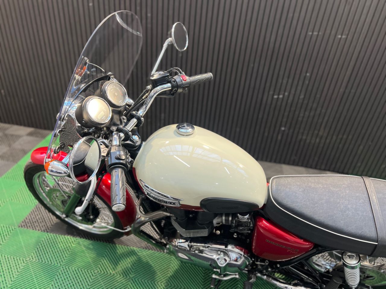 Used Triumph Bonneville T100 for sale - 78434742: Photo 22
