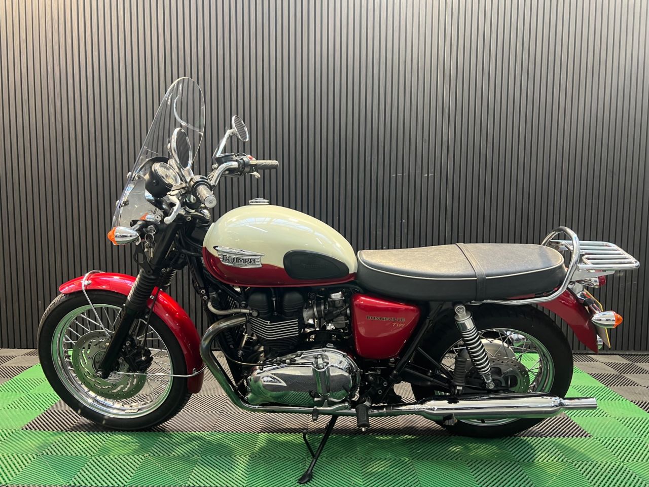 Used Triumph Bonneville T100 for sale - 78434742: Photo 7