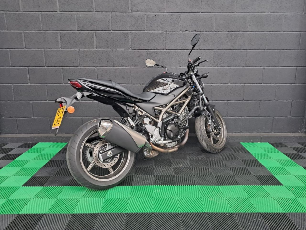 Used Suzuki DL 650 for sale - 78435040: Photo 11