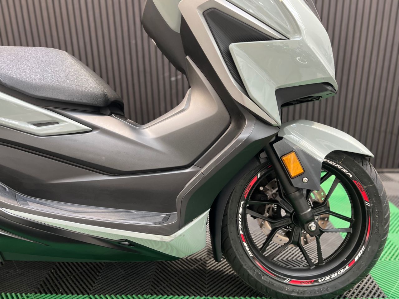Used Honda FORZA 350 for sale - 78435802: Photo 14