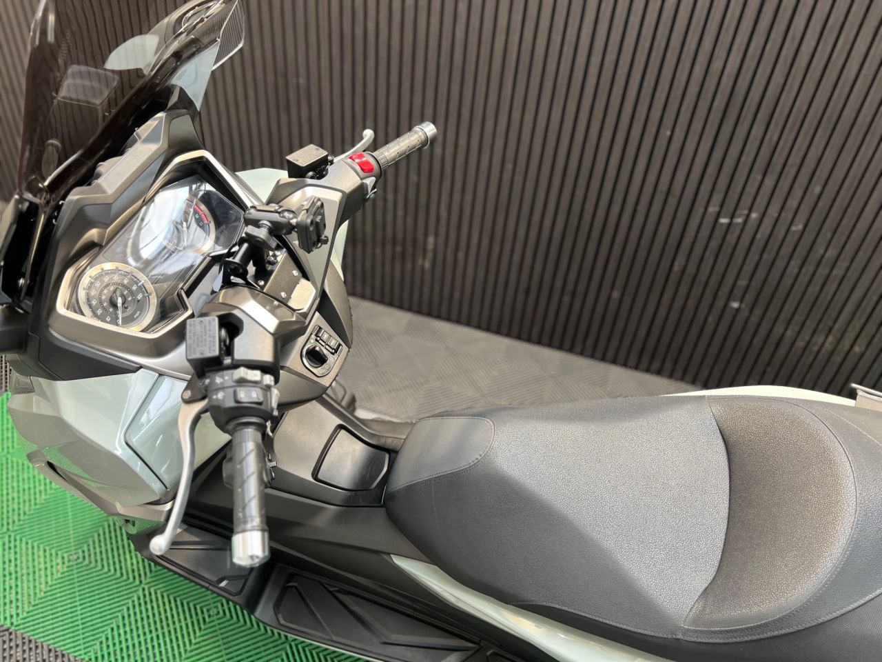 Used Honda FORZA 350 for sale - 78435802: Photo 22