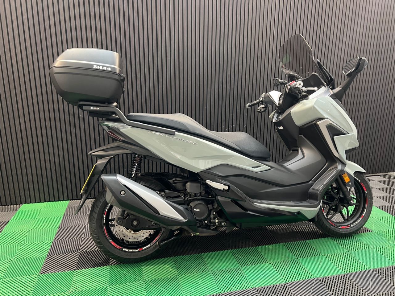Used Honda FORZA 350 for sale - 78435802: Photo 4