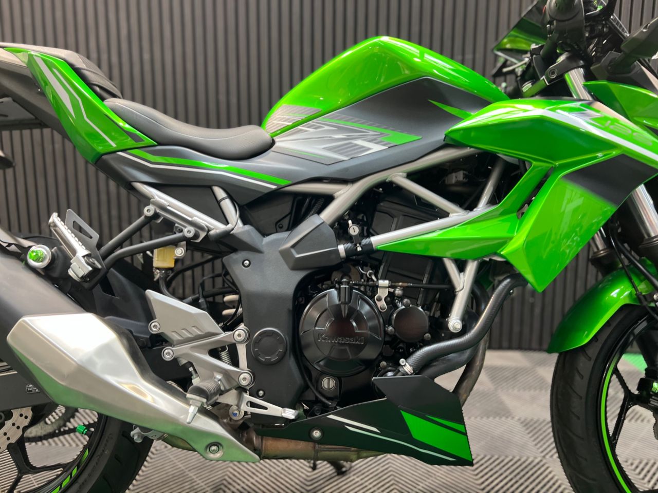 Used Kawasaki Z125 for sale - 78765611: Photo 13