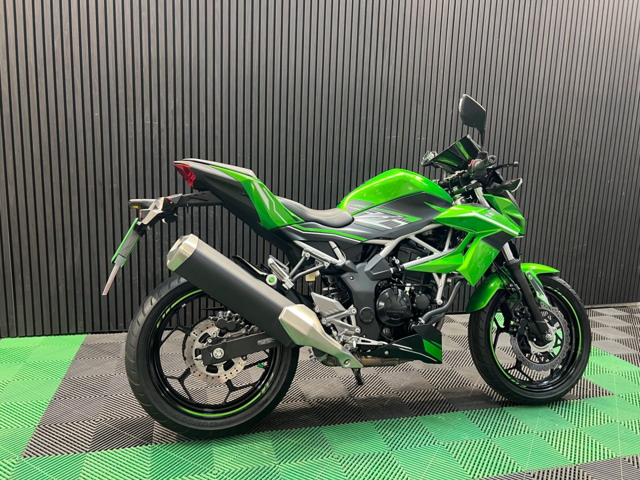 Used Kawasaki Z125 for sale - 78765611: Photo 4