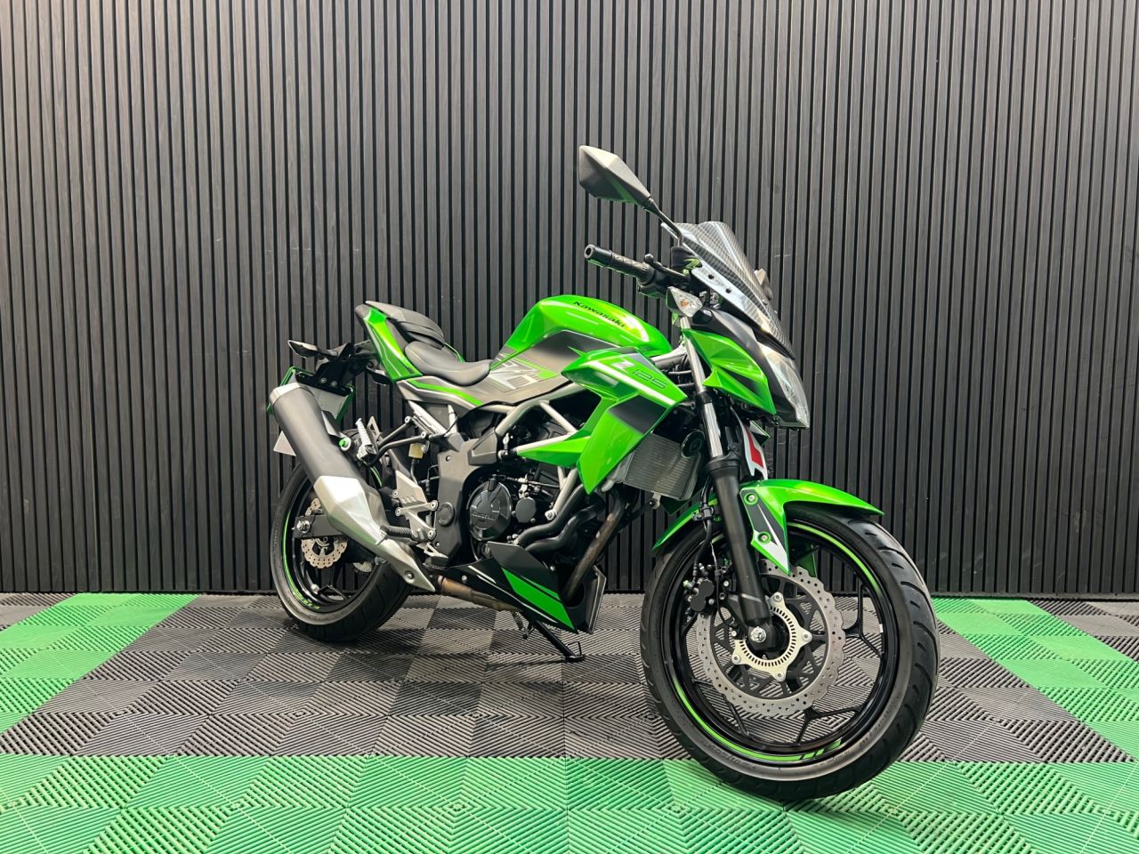 Used Kawasaki Z125 for sale - 78765611: Photo 6