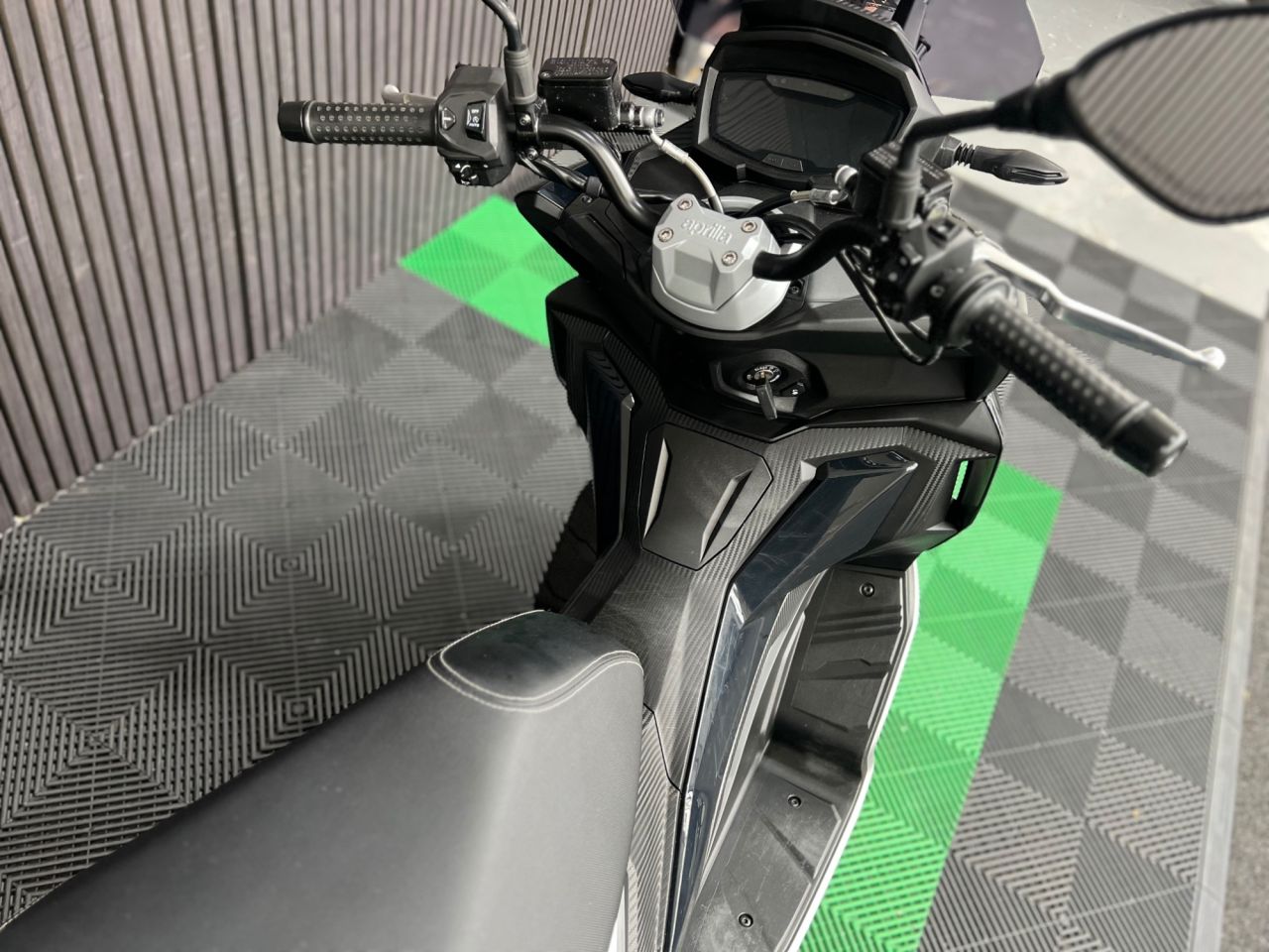 Used Aprilia SR GT for sale - 78435366: Photo 16