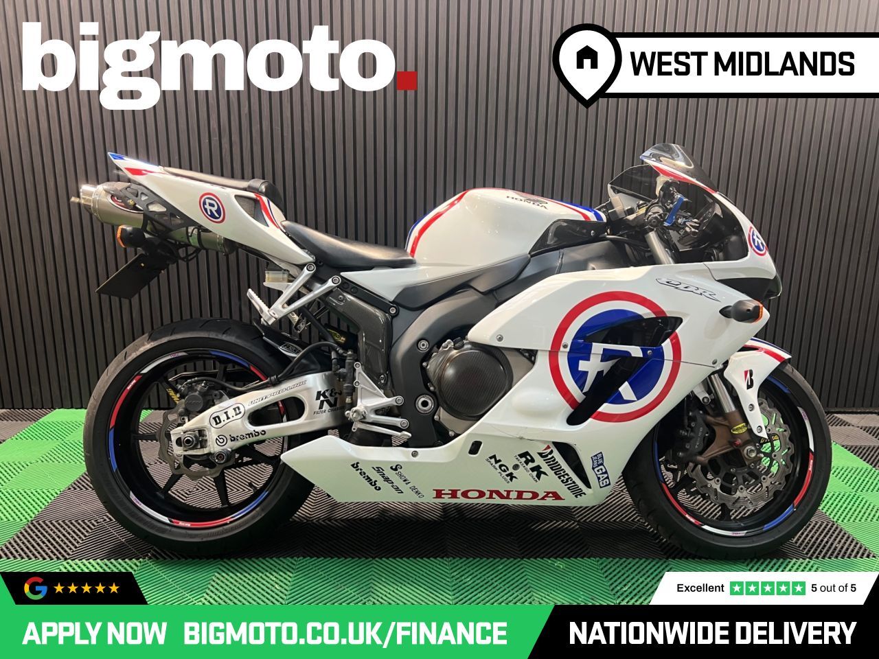 Used Honda CBR1000RR Fireblade for sale - 78434666: Photo 2