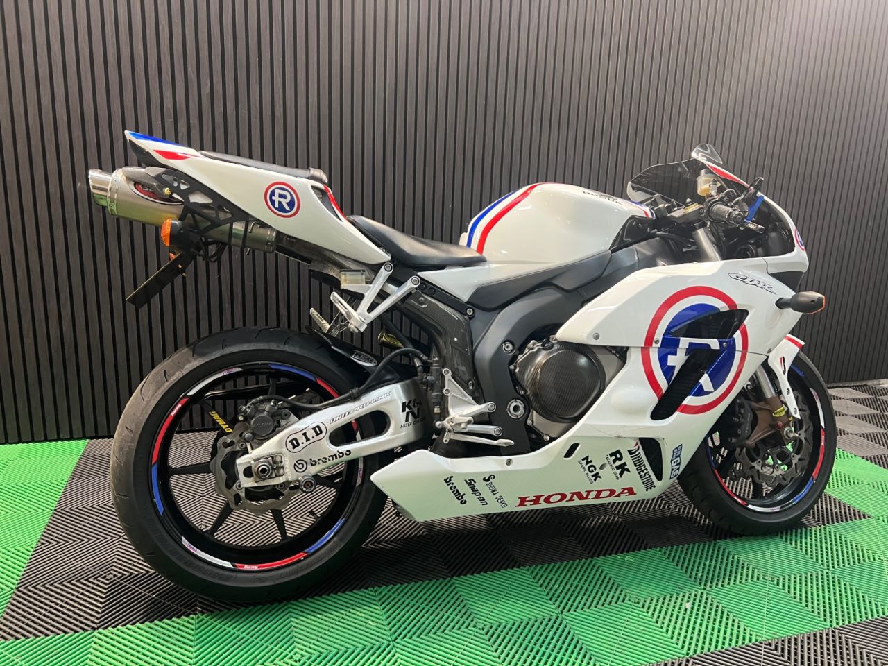 Used Honda CBR1000RR Fireblade for sale - 78434666: Photo 4