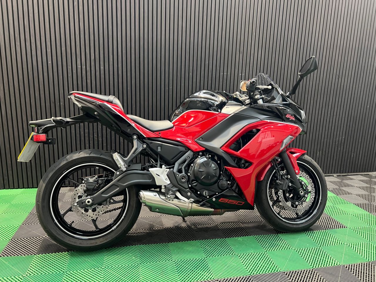 Used Kawasaki Ninja 650 for sale - 78640133: Photo 4