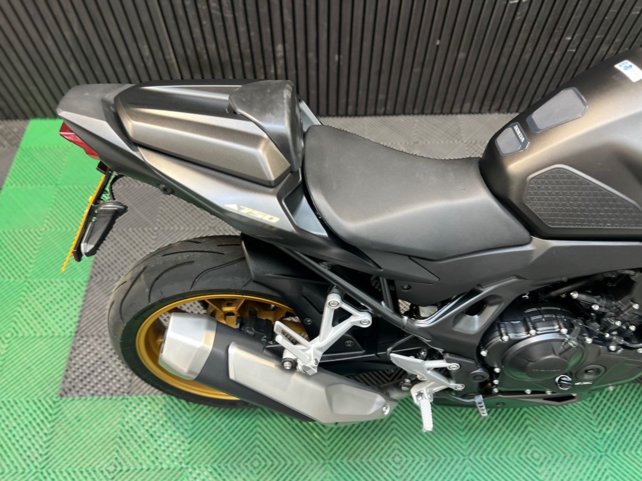 Used Honda CB750 Hornet for sale - 78640107: Photo 15