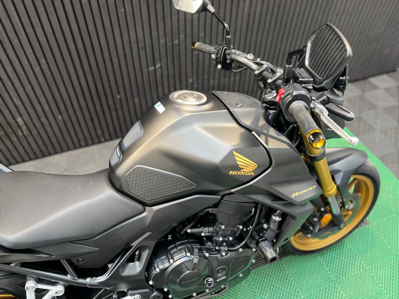 Used Honda CB750 Hornet for sale - 78640107: Photo 16