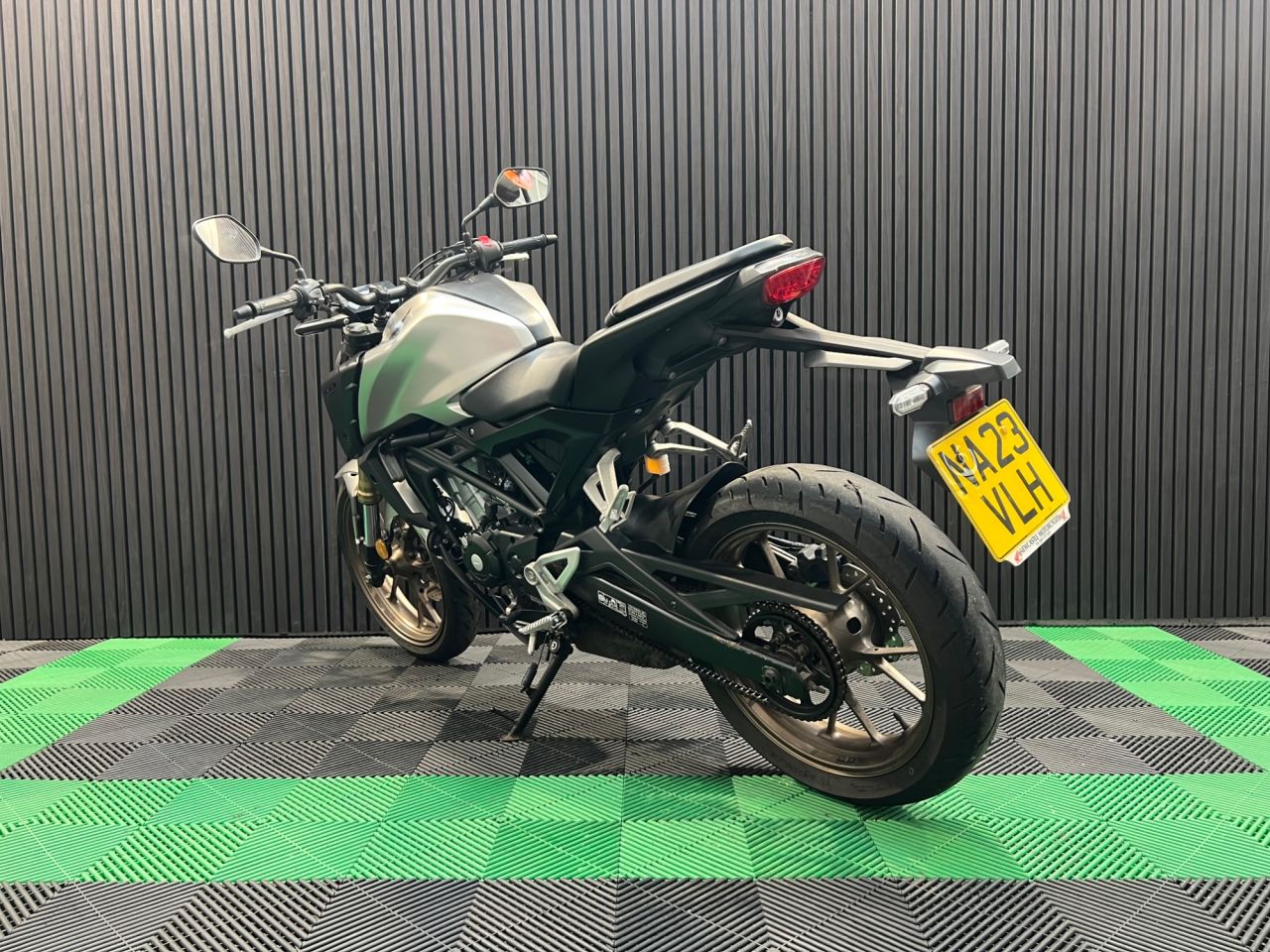 Used Honda CB125R for sale - 78434549: Photo 10