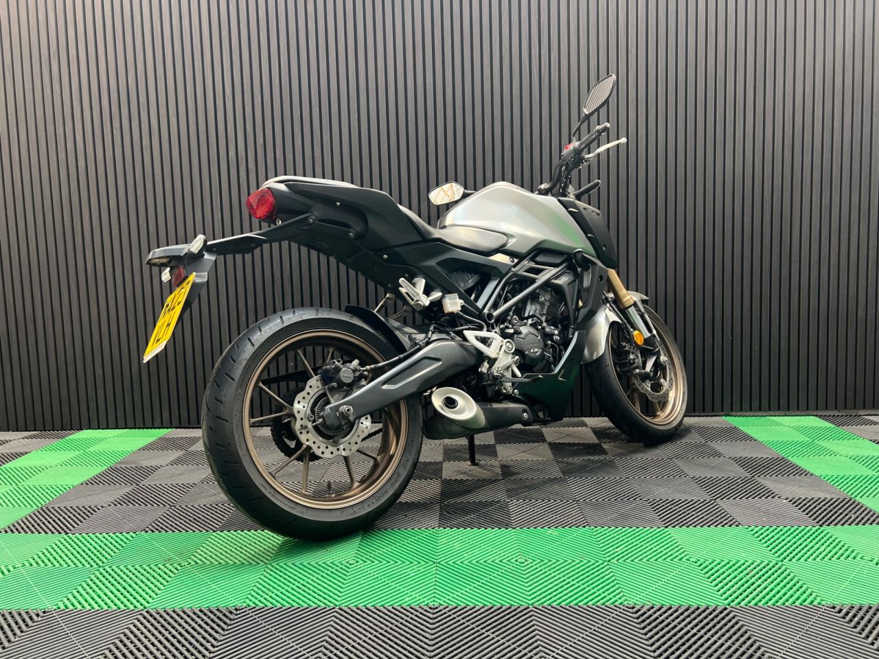 Used Honda CB125R for sale - 78434549: Photo 11