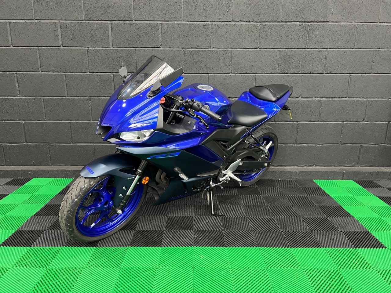 Used Yamaha YZF-R3 for sale - 78435423: Photo 9