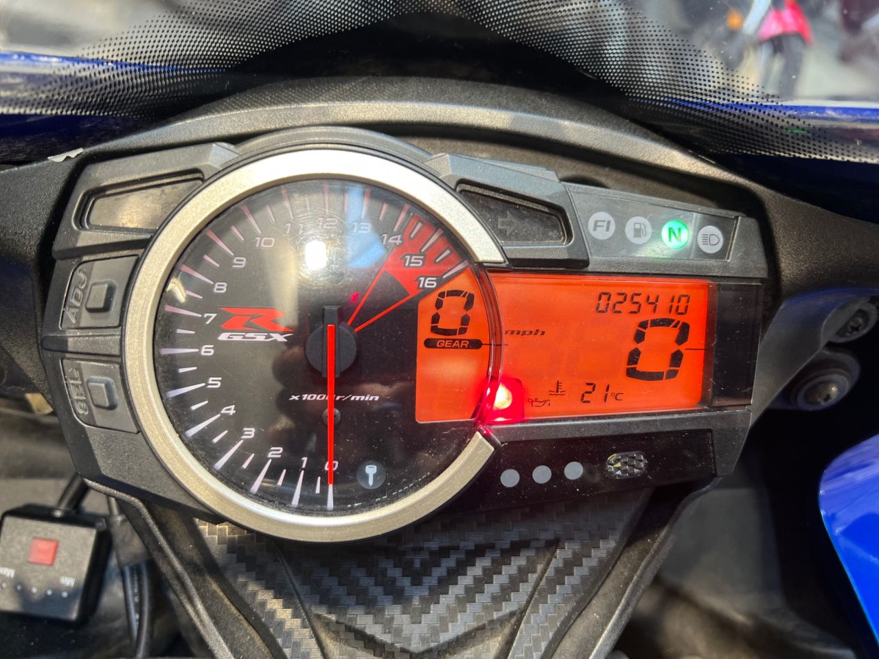 Used Suzuki GSXR750 for sale - 78722732: Photo 17