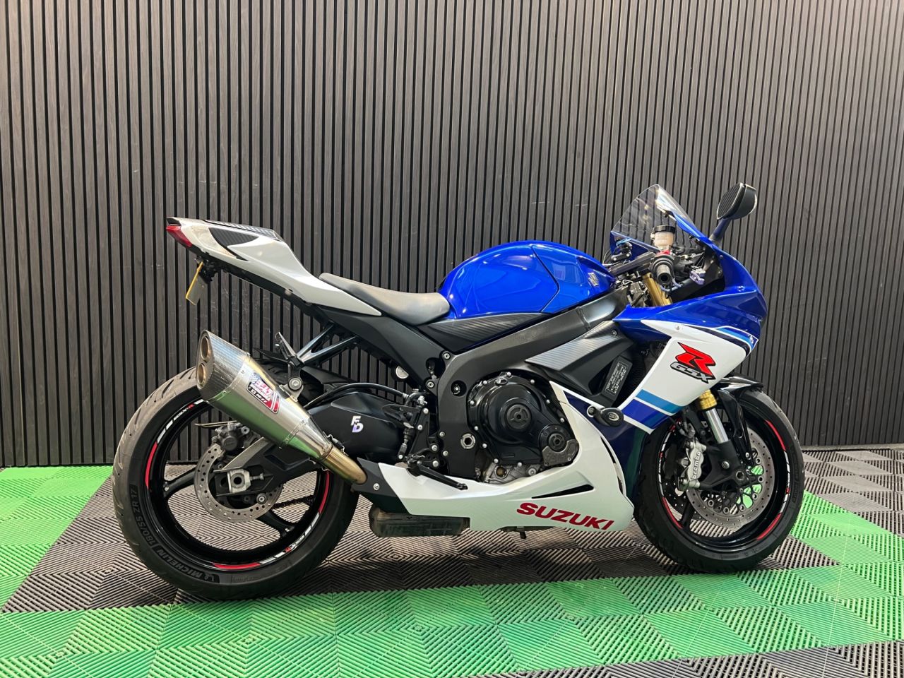 Used Suzuki GSXR750 for sale - 78722732: Photo 4