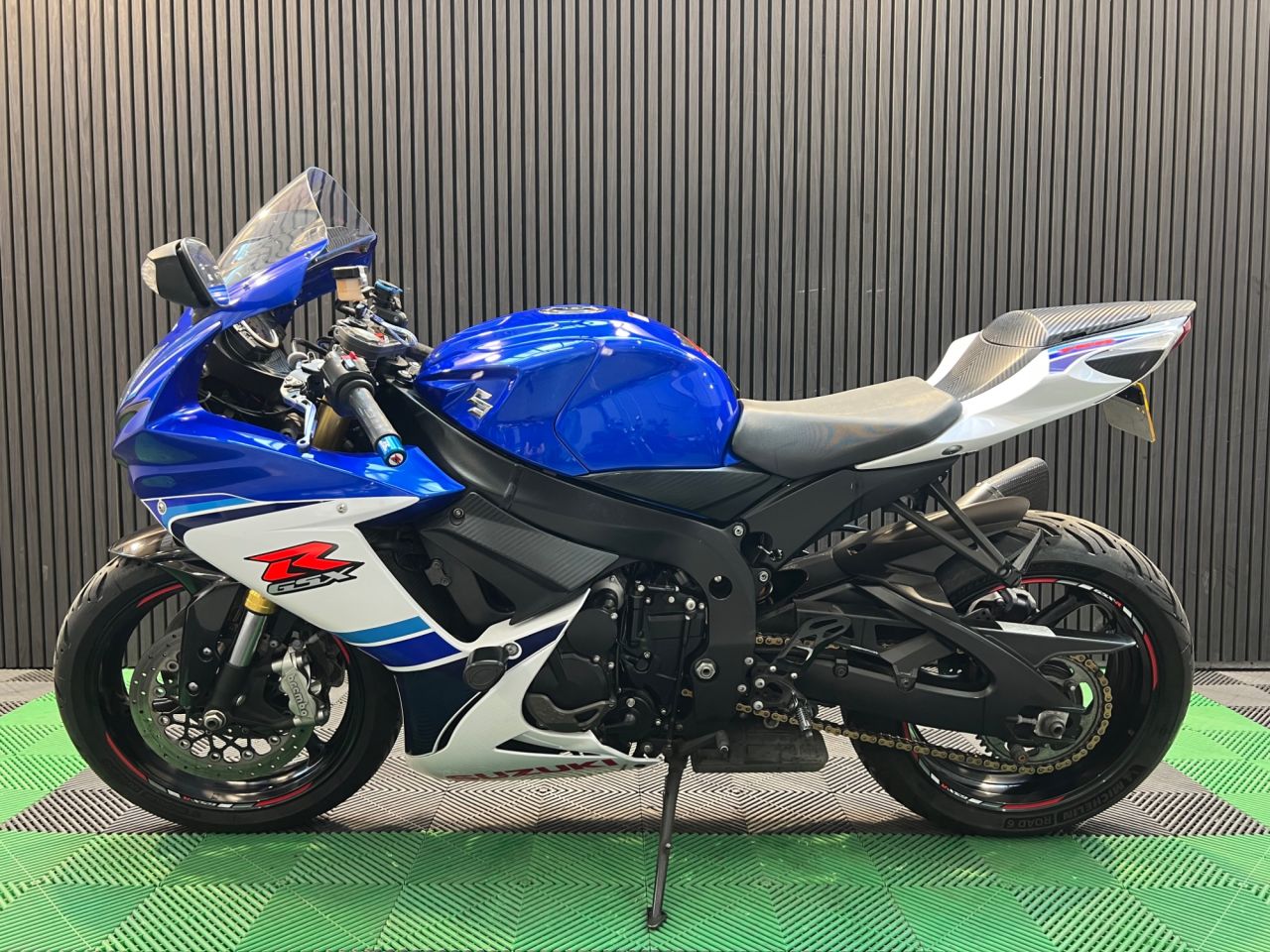 Used Suzuki GSXR750 for sale - 78722732: Photo 7