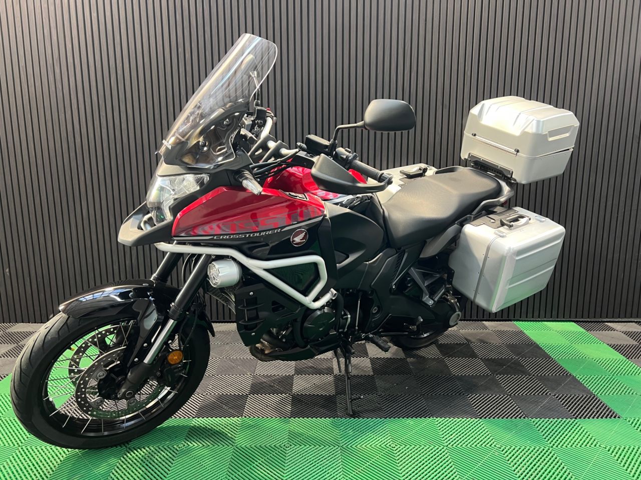 Used Honda VFR1200X Crosstourer for sale - 78435278: Photo 9