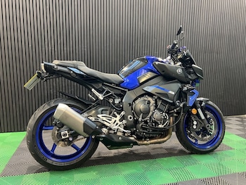 Used Yamaha MT-10 undefined for sale - bike-79262002: Photo