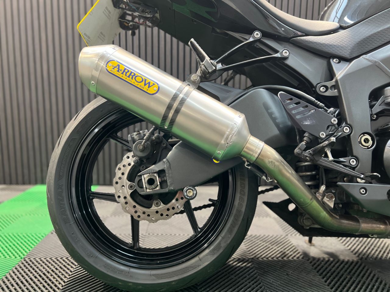 Used Kawasaki ZZR600 for sale - 78435187: Photo 12