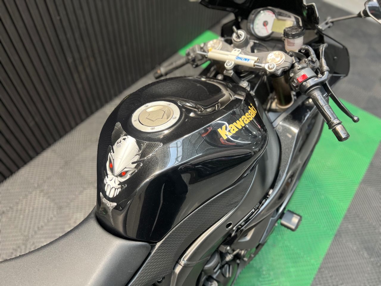 Used Kawasaki ZZR600 for sale - 78435187: Photo 16