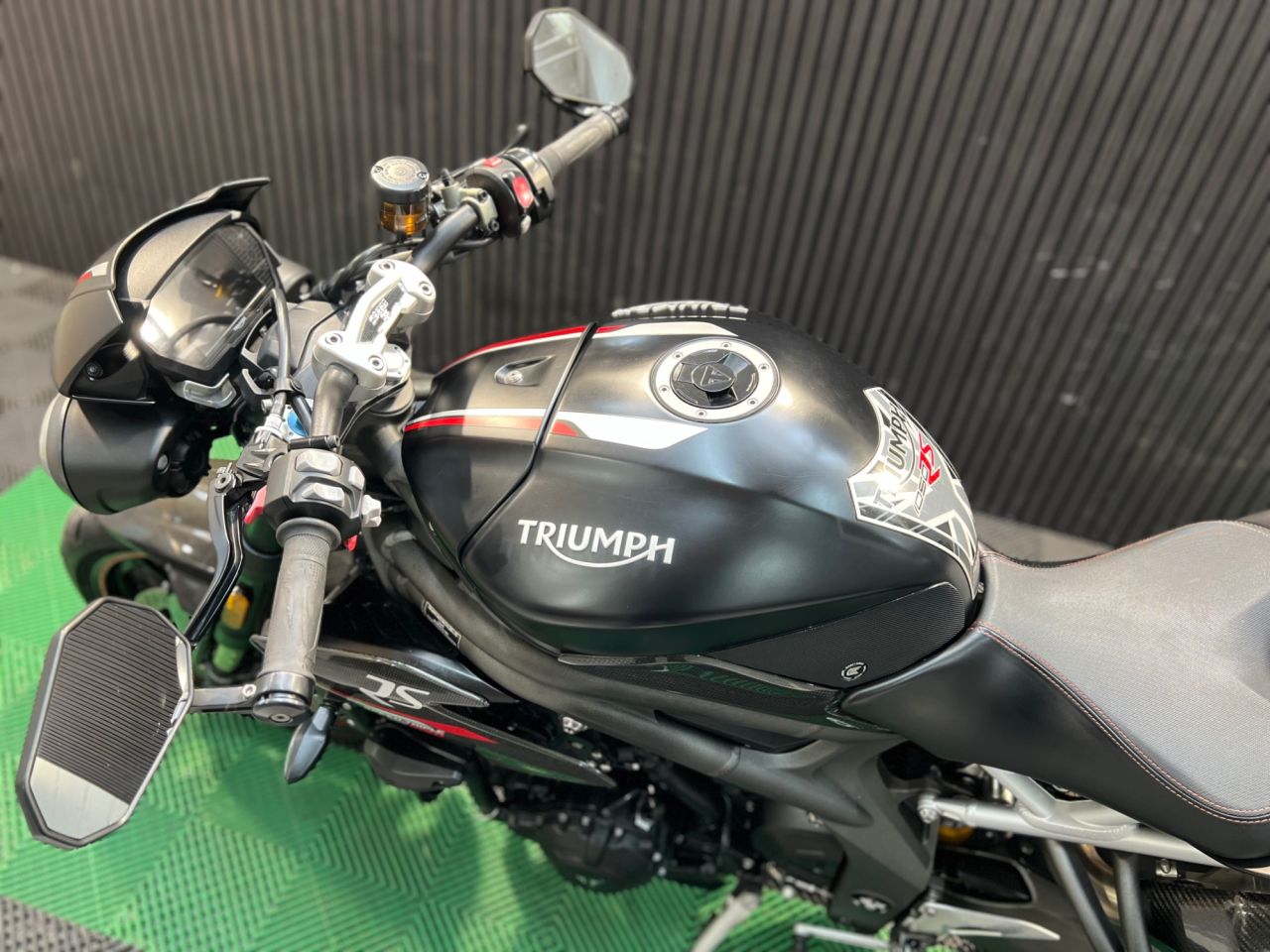 Used Triumph Speed Triple 1050 for sale - 78435517: Photo 22