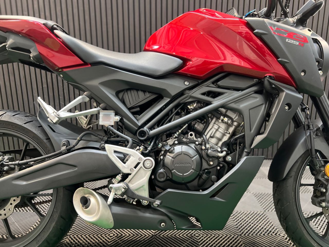 Used Honda CB125R for sale - 78434736: Photo 13