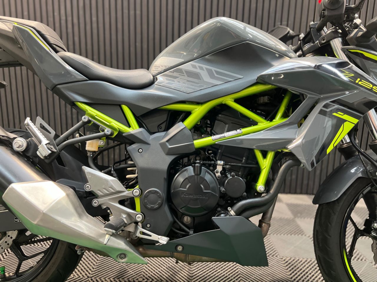Used Kawasaki z125 for sale - 78871571: Photo 13